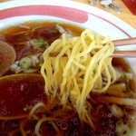 横丁ラーメン - 正油ラーメン　アップ