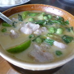 Pae Krung Kao - グリーンカレー　チキンと茄子