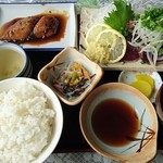 味政 - 鰹たたき定食