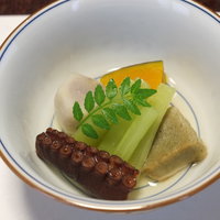 割烹 やました - 炊きもの（蛸、生麩、南瓜、里芋、蕗）