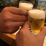 寿司一 - 二次会にて！乾杯〜♡
      キリンラガー&サッポロ黒ラベル