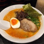 麺屋黒田 - とんこつ赤ラーメン850円(税込)