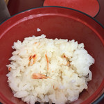 Hoteruambiashoufuukaku - 桜エビの炊き込み御飯。
      
      桜エビは大量には入ってませんが優しいダシの味がとても美味しかったです！