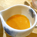 トゥ・ラ・ジョア - 白トリュフと卵黄のソース