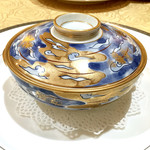 トゥ・ラ・ジョア - ホワイトアスパラガスのグラチネ