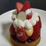 パティスリー リョーコ - こちらのはがしてみる。