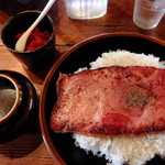 ヴィラ・アフガン - 復活です元祖ショルダーベーコン相変わらず大きさで圧倒