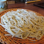 江戸そば 佗介 - この日のお蕎麦は栃木産の玄蕎麦を石臼を使って仕上げた手打ち蕎麦。
            