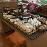 ポワロンドール 金のフライパン あざみ野本店