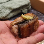 初音鮨 - かりっかりのうなぎ