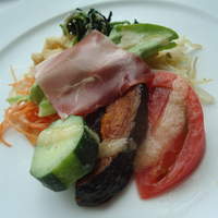 RESTAURANT LUKE with SKY LOUNGE - サラダ