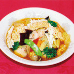 燒米飯和海鲜蔬菜