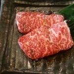 Sumibiyakiniku Enya - 名物ざぶとん（1280円）