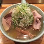 喜来登 - しおラーメン700円