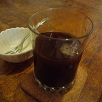 ウナ・カメラ・リーベラ - 自家製のはっさくジュース☆黒い！