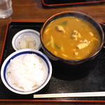 日の出うどん - 鳥入りカレーうどん と 小小ライス