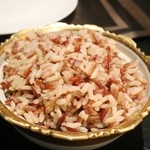 Noi Thai Cuisine - ブラウンライス