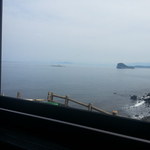 Katsugyo Ryouri Kabeshima - 広間の席からも海が絶景