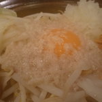 あっ晴れ - 背脂を着た生卵