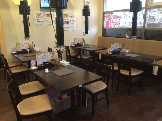 ウシマル 弘前駅前の人気ホルモン焼き店｜新鮮な部位を炭火焼で堪能