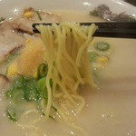 ふくちぁんラーメン - 中太ストレート麺