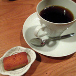 モーネ - コーヒーは中山珈琲焙煎所 フィナンシェ(2016.4月)