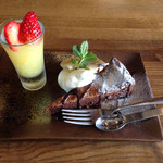 Italian cafe bar ami-u - 