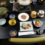 雄琴荘 - 一泊1万２千円の夕食