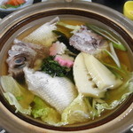 雄琴荘 - 昆布の入った良い出汁が出ていたアラ鍋