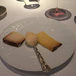 レ セゾン - ベルナール アントニーさんのチーズ盛り合わせ