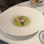 レ セゾン - ラングスティーヌのポワレと胡麻バター　トマトのコンフィと菜の花のソテーを共に