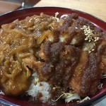 Tanukian - よくばり丼(ソースカツ丼＋ハヤシライス)