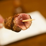 彩波 - 2016.4 トロレバー串（180円）