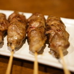 彩波 - 2016.4 トロレバー串（1串180円）