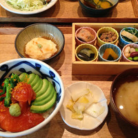 京都石塀小路豆ちゃ 日本橋 - 
