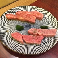 焼肉家 KAZU 神楽坂 - 