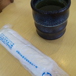 Iwakyuu - お茶とお絞り