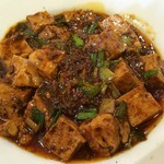 芙蓉菜館 - 芙蓉菜館(葉ニンニク入りマーボ豆腐)