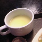 広東料理セレブリティクラブ　セラリ迎賓館 - [料理] ポタージュスープ アップ♪ｗ