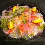 Ｕｎ十 - 今夜のお勧めの一品　金目鯛のカルパッチョ　ワサビ風味