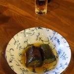 雨は、やさしく - 瓶ビール&なすの煮浸し