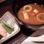 日本料理　　銀扇 - みそ汁・香の物