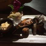 網元の宿 ろくや - 焼き八寸の鰆西京焼き・湯葉しらす飯べっ甲餡・栄螺旨煮・地野菜ディップ・豆腐梅鰹ソース・千枚大根・柚子・海老真薯香草揚げ