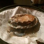 網元の宿 ろくや - 回転する蚫踊り焼き