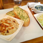 キッチンオット - ランチのグラタンセット。