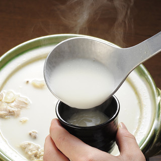 創業以来磨き続ける、抜群なコクと豊かな風味の水たき