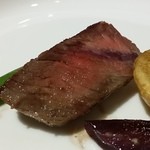 ラターブルドゥシュエット - 【H28.4.9】十勝ハーブ牛のステーキ　新じゃがロースト添え。