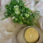 長浜ラーメンとん吉 - チャシュ麺♪