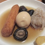 おむすび村 - おでん（ごぼ天、シイタケ、しらたき、玉子）