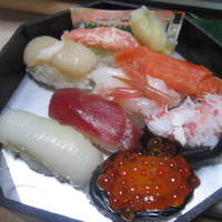 鮨処 竜敏 - １０８０円。
